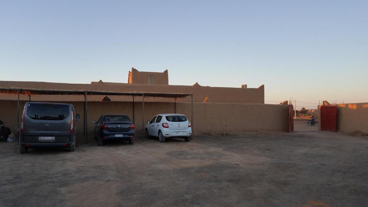 Dar Gamra Hotel Merzouga Bagian luar foto